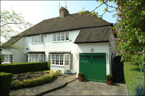 13 Hill Rise